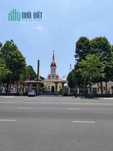 CHỦ CẮT LỖ BÁN LÔ ĐẤT 1600M2 VỚI GIÁ 394 TRIỆU/1000M2