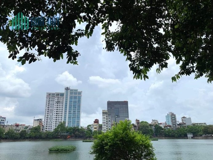 BÁN NHÀ MẶT PHỐ HỒ ĐẮC DI ĐỐNG ĐA 139m2 MT7,4m 57 TỶ MẶT HỒ XÃ ĐÀN