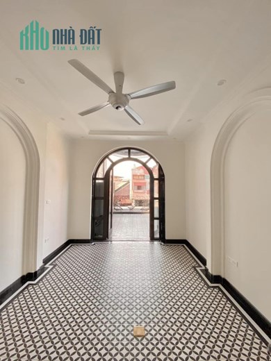 Bán nhà Mặt Phố phố cổ khu VIP Hàng Gà chỉ 36.5 tỷ, 42m2 Thiết kế Hiện Đại