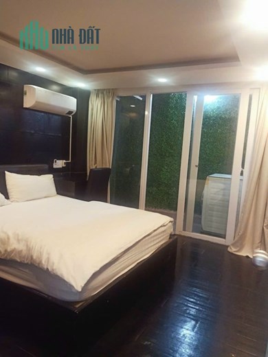 Cần cho thuê căn hộ dịch vụ 50m Trần Quang Diệu Quận 3 - Full nội thất