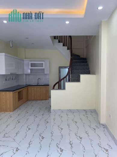 Bán nhà Cổ Nhuế,mặt chợ kinh doanh đa dạng,2 mặt thoáng,xe ba gác đỗ cửa,34m2,4T,4,58MT