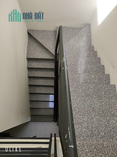 Chính chủ cần bán nhà nhà 1 trệt 2 lầu tại phường Tân Tạo, Quận Bình Tân, TP HCM