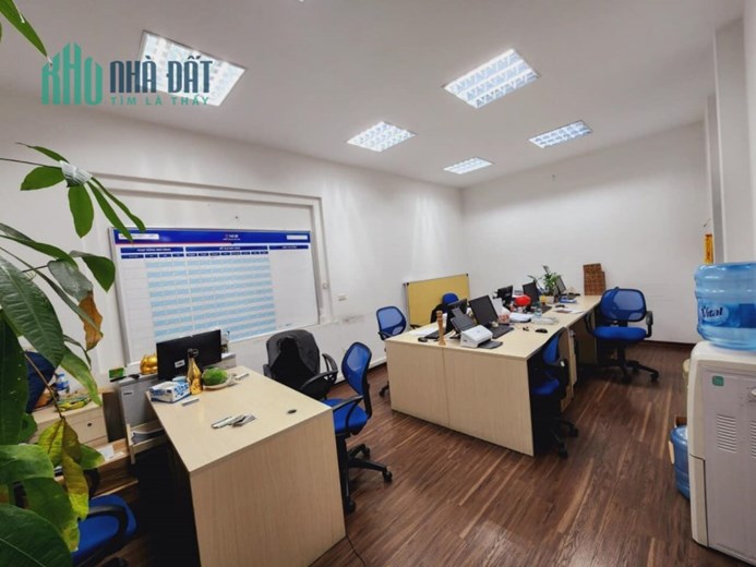 Bán nhà mặt phố Thái Hà, vỉa hè rộng, sổ vuông, mặt tiền rộng, kinh doanh đỉnh, 7 tầng, 31 tỷ.