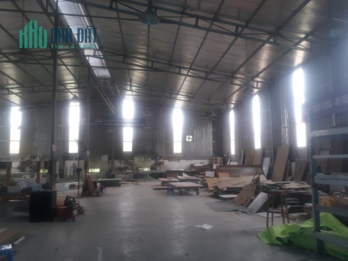 Cho thuê 1400m kho xưởng tại Sóc Sơn,Hà Nội. Giá chỉ 40 triệu