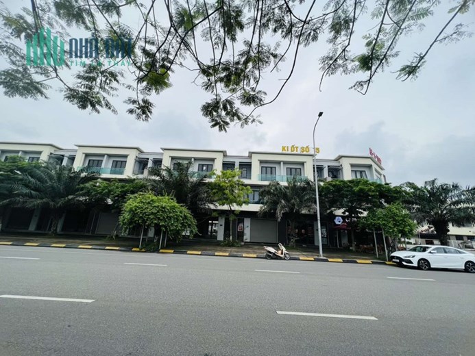Shophouse Centa trục chính đường Hữu Nghị 56m siêu hiếm giá tốt