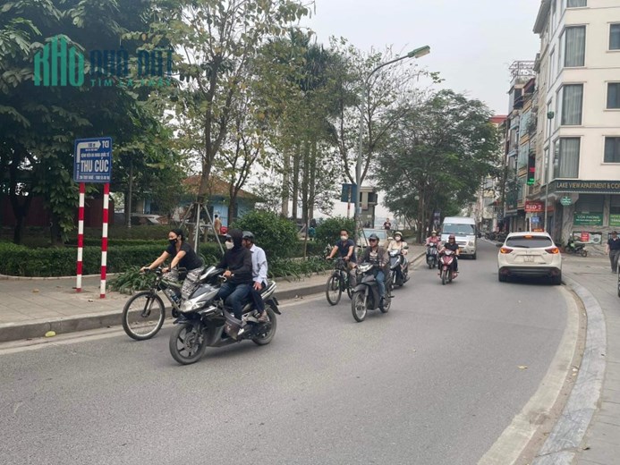 Bán nhà mặt phố Trích Sài, View hồ Tây, Lô góc, MT 30m, 770m2, GPXD 11 tầng, 360 tỷ