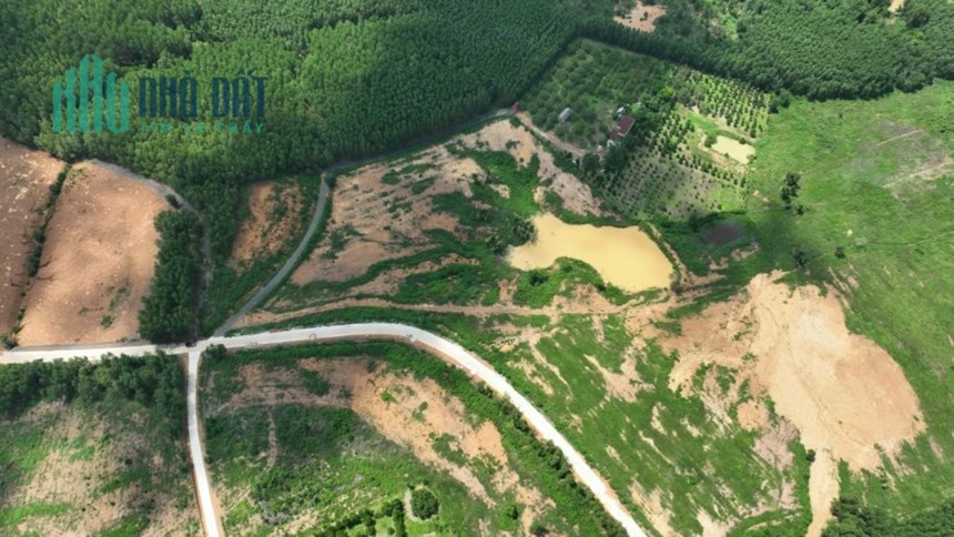 Cần bán 8,6 mẫu đất Châu Đức, Suối Rao