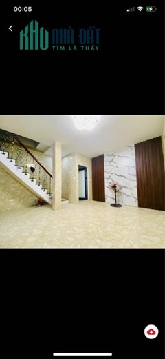 Cần bán gấp nhà đẹp chắc chắn phố Tôn Đức Thắng giá tốt