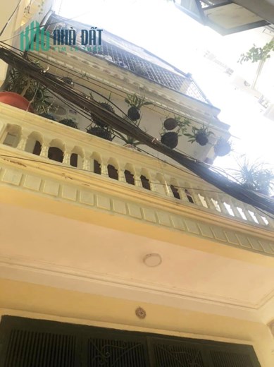 Bán nhà gấp Mặt ngõ Lê Thanh Nghị giá 5,7 tỷ, 50m x 4T, SĐCC. ưng giao nhà luôn
