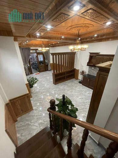 Cần bán gấp nhà đẹp đường Nguyễn An Ninh, Đà Lạt giá 7.8 tỷ