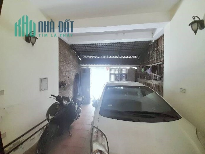 Bán đất tặng nhà 2 tầng mặt phố  Thịnh Liệt - Giá cực hời!