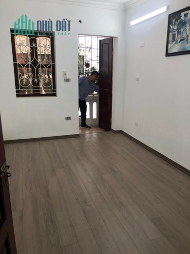Chúc mừng Anh/Chị đã may mắn xem được căn nhà đẹp ở ngõ Khâm Thiên, giá chỉ nhỉnh 3 tỷ.