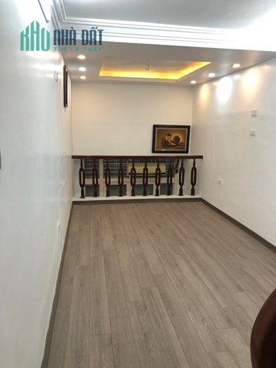 Chúc mừng Anh/Chị đã may mắn xem được căn nhà đẹp ở ngõ Khâm Thiên, giá chỉ nhỉnh 3 tỷ.