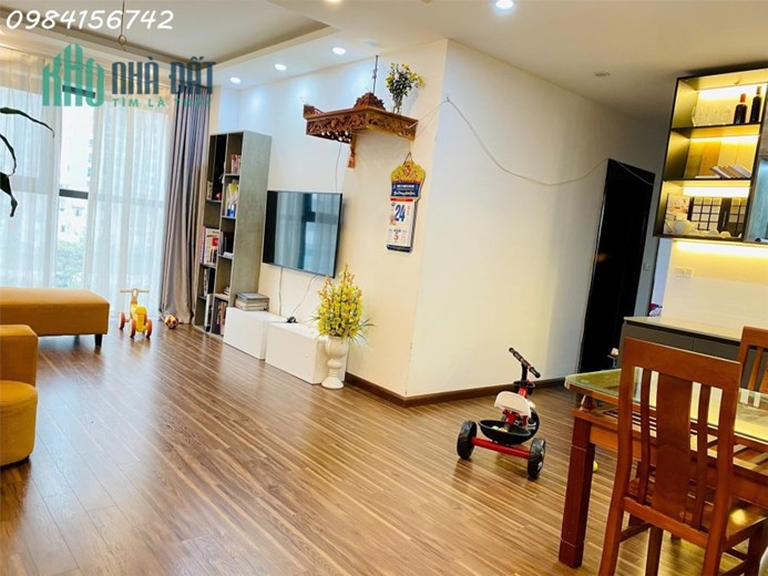 Bán gấp căn hộ chung cư Thanh Xuân Building, 35 Lê Văn Thiêm