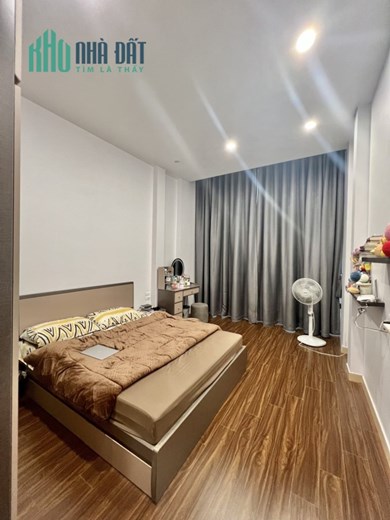 BÁN NHÀ PHÂN LÔ NGÕ Ô TÔ TRÁNH, KINH DOANH PHỐ NGUYỄN CHÍ THANH - ĐỐNG ĐA, 40M, 9 TỶ 6
