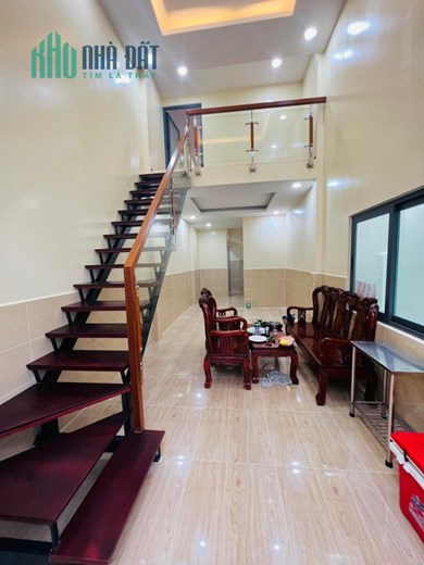 BÁN NHÀ ĐẸP TÔ HIỆU-4M*13M-GIẢM GIÁ BÁN GẤP CÒN 2 TỶ 9