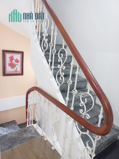 BÁN NHÀ 6 TẦNG MỚI ĐẸP ĐƯỜNG LÁNG HẠ 4 NGỦ, MT 5.5. HƠN 6 TỶ GẦN PHỐ NGÕ RỘNG