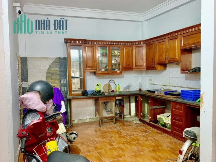 HIẾM KHU XÃ ĐÀN 55M2 NHÀ ĐẸP FULL NỘI THẤT, NGÕ THÔNG TỨ TUNG 5.4 TỶ LH 0966037496