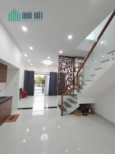 Chính chủ cần bán gấp nhà 2 tầng Phan Khôi gần chung cư Văn Tiến Dũng sập hầm 3 tỷ 3 Lh 0988677254