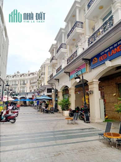 Cho thuê nhà phố Pegasuite 4 Tầng - Tạ Quang Bửu P6Q8 - Giá : 13.5 Triệu