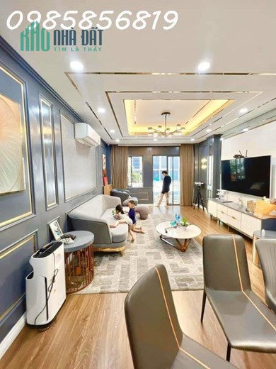 Mặt phố Nguyễn Viết Xuân, Hà Đông, 40m2 4T MT 5.2m, Phố lớn, Vỉa hè, Siêu KD