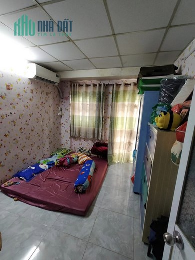 Bán nhà hẻm xe hơi đường Tân Hòa Đông, Bình Tân, 17m2, Ngang 3 x 6m, 3 tầng, 2PN 2WC, chỉ 2 tỷ TL