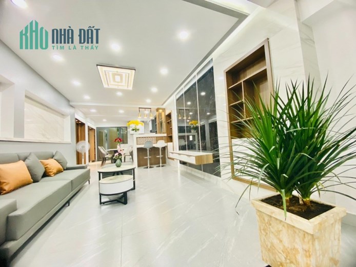 BÁN NHÀ Mới_ Hẻm 4m Huỳnh Tấn Phát_ 64m2, 5 Tầng _ NHỈNH 5 TỶ