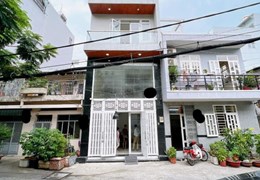 Nhà 5 tầng DTSD 252m2, Bến Vân Đồn, p9 Quận 4 Giá 15 tỷ ❤️