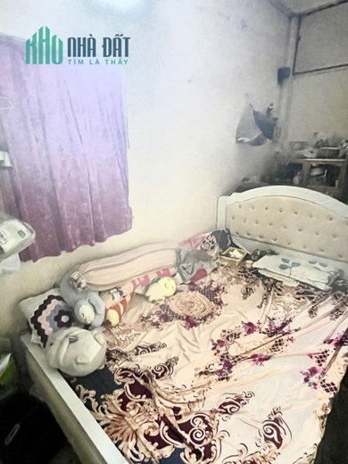 Nhà gấp bán 3 tầng Đề Thám Quận 1 DTSD 100m2 chỉ nhỉnh 6 tỷ xe hơi trước cửa sổ đẹp