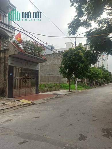 Bán đất phân lô Vĩnh Niệm 4 ngay cạnh VinHome, 84m, đường 12m, GIÁ 49 tr/m