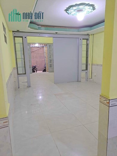 Hàng Ngộp Bán Gấp Nhà 125m2 Xe hơi ngủ trong nhà Đình Phong Phú,Quận 9, SHR, k quy hoạch chỉ 4 tỷ