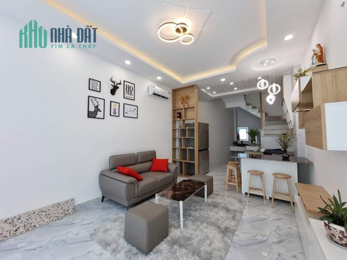 Nhà Phú Nhuận, Huỳnh Văn Bánh, 36m2, 3 tầng, 4PN, hoàn công đủ, nhỉnh 5 tỷ