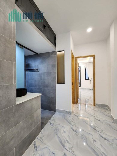 Nhà Phú Nhuận, Huỳnh Văn Bánh, 36m2, 3 tầng, 4PN, hoàn công đủ, nhỉnh 5 tỷ
