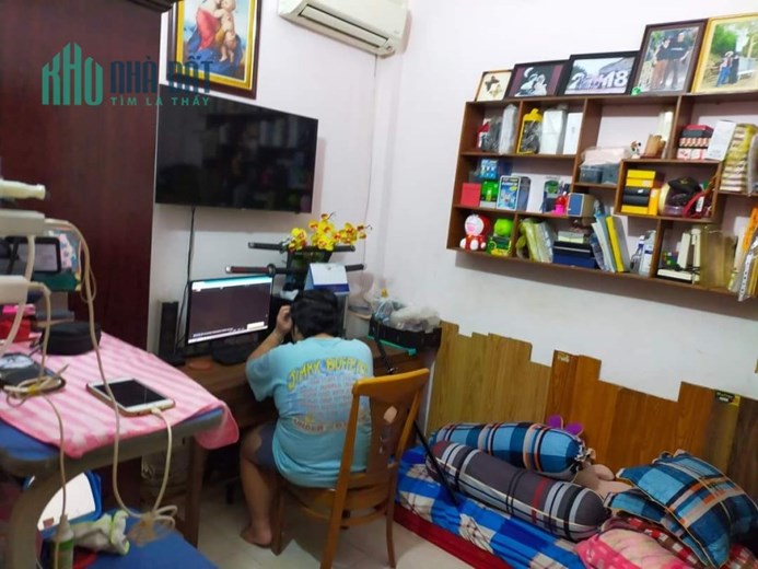 Bán nhà hẻm xe tải đường số 14 - Lê Văn Quới, 71m2, ngang 4m, 2 tầng, 3PN, chỉ 4.7 tỷ TL chính chủ.