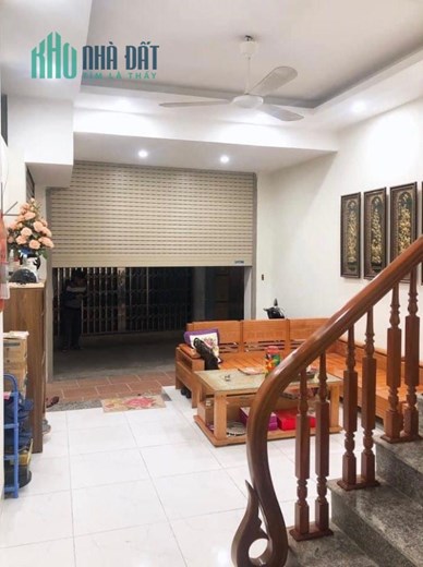 3 tỷ 2 - NHÀ ĐẸP FULL NỘI THẤT 50m2, MT4,5m La Phù, Ô tô, Kinh doanh