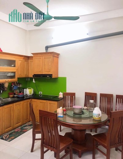3 tỷ 2 - NHÀ ĐẸP FULL NỘI THẤT 50m2, MT4,5m La Phù, Ô tô, Kinh doanh