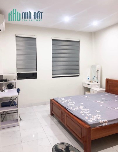 3 tỷ 2 - NHÀ ĐẸP FULL NỘI THẤT 50m2, MT4,5m La Phù, Ô tô, Kinh doanh