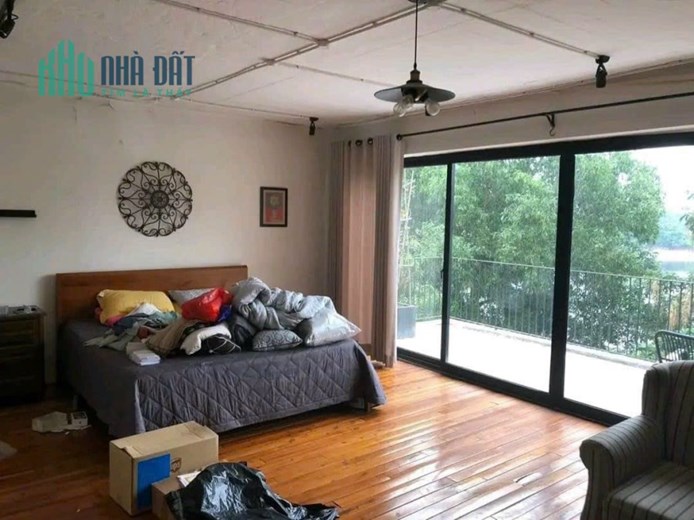 💥 Biệt thự Mini Mặt hồ Hoàng Cầu, Đống Đa 120m2 5T Thang máy, MT 6.6m, Chỉ 38.8 Tỷ 💥