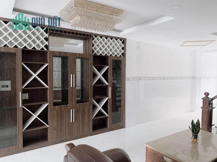 Mặt Tiền Kinh Doanh Nở Hậu Huỳnh Tấn Phát 4 Tầng 95m2 Chỉ Hơn 10 Tỷ Quận 7