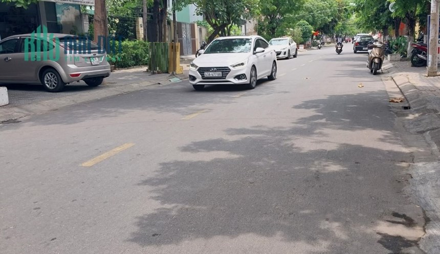 .Nhà Ỷ Lan Nguyên Phi, thẳng 50m ra MT, Ô tô thông, 108m2, 2 tầng đúc