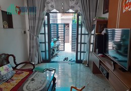Nhà Lê Thanh Nghị gần Tiểu La, 66m2, 2 tầng, kiên cố, 2.x tỷ