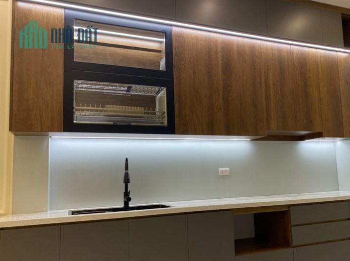 CẦN BÁN NHÀ PHỐ  KIM MÃ BA ĐÌNH  38M2 6TẦNG  NHÀ MỚI  ĐẤT PHÂN LÔ   GẦN PHỐ  GIÁ 5TỶ65