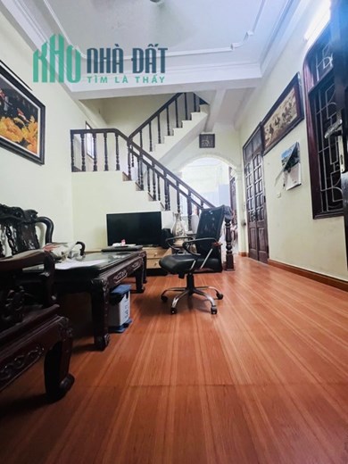 HIẾM Cầu Diễn 46m2, mặt tiền 4.5m, Lô góc 3 thoáng, ô tô đỗ cửa 4.3 Tỷ.