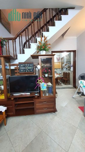 GẤP Bán nhà đẹp Phố Trần Thái Tông 57m2, mt 4.8m, gần ô tô, Kd, ở sướng 6.5 tỷ.