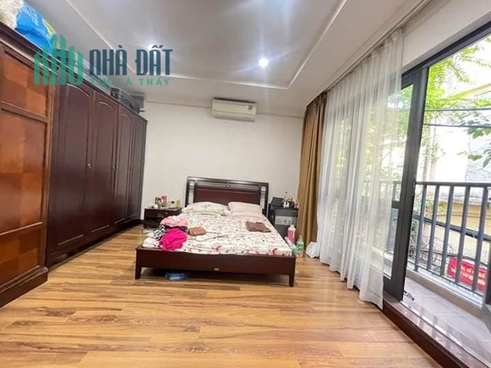 Phải Thật Nhanh! Chùa Láng, đẹp lung linh, 2 mặt ngõ, oto tránh, 45m2, chỉ 5.19 tỷ