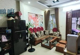 1 NHÀ RA PHỐ - 2 tâng phố Hàng Chai 40m2 MT4 chỉ 3.95 tỷ - CỦA HIẾM 2 SÁNG THOÁNG TRƯỚC SAU