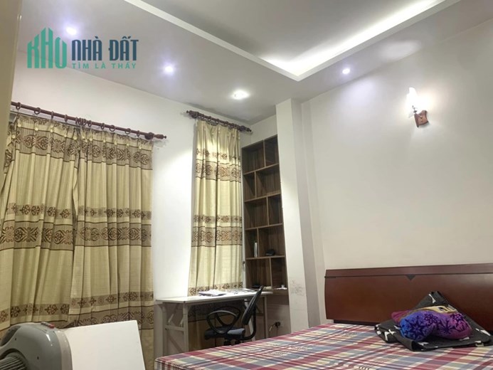 BÁN NHÀ MỄ TRÌ HẠ, NAM TỪ LIÊM Ở NGAY 39M2, 4 TÂNG, MT 5M, GIÁ 4.33 TỶ.