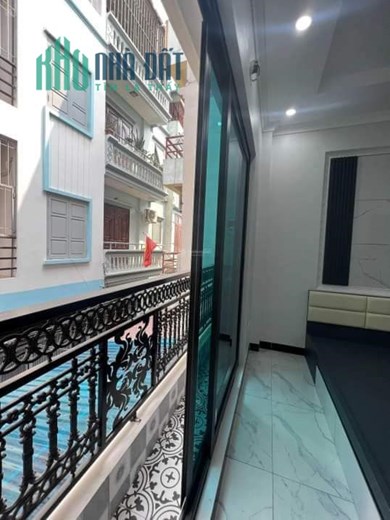Chính chủ B.Á.N GẤP nhà Vạn Phúc,2 thoáng, Nhà mới đẹp ở ngay, , 37m 5tầng. Giá nhỉnh 4.5 tỷ