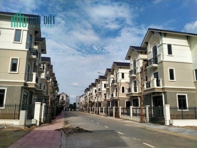 Biệt thự song lập 135m ngay Gia Lâm Ninh Hiệp gía chỉ từ 6,xx tỷ nhanh tay liên hệ em Dương