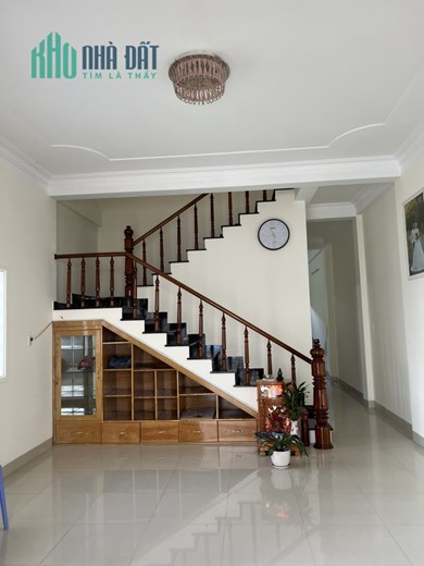 Bán nhà 3 tầng Vĩnh Ngọc, Nha Trang cách Sông Cái 50m